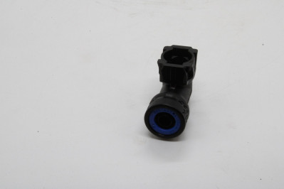 VO 994000 Фитинг угловой D12*1.5