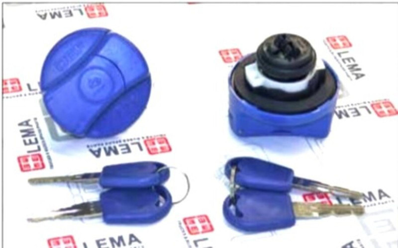 10855T Крышка заливной горловины Adblue бака — 1