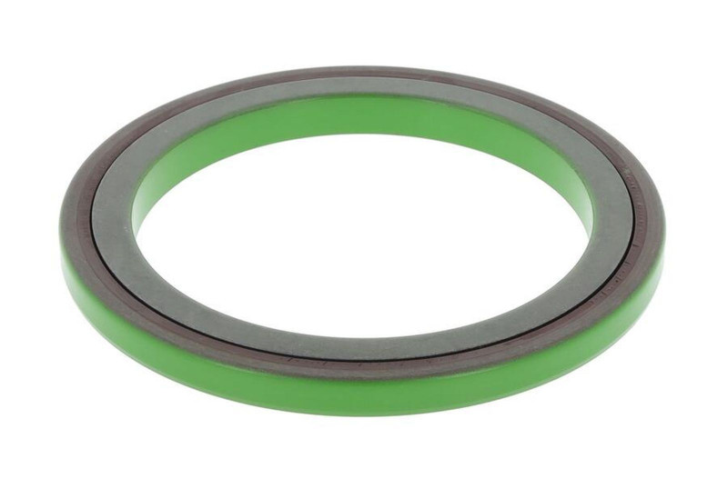 01031695B Сальник хвостовика 110*145*10/12 — 3