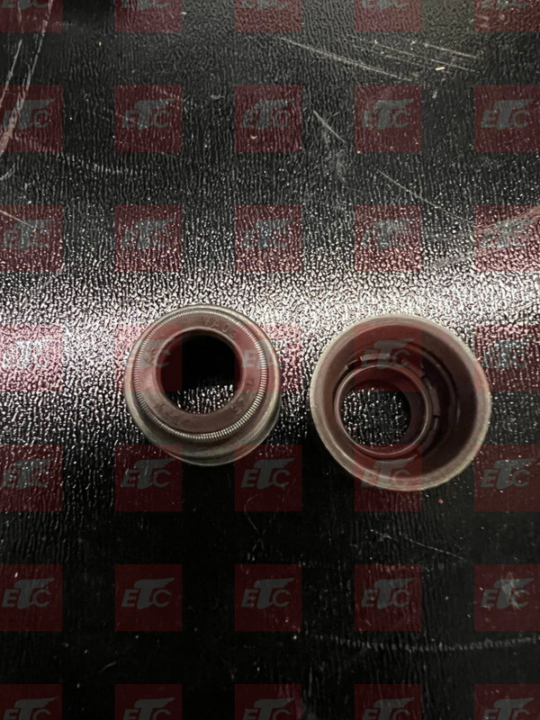 51049020035 Сальник клапана маслосъемный — 2