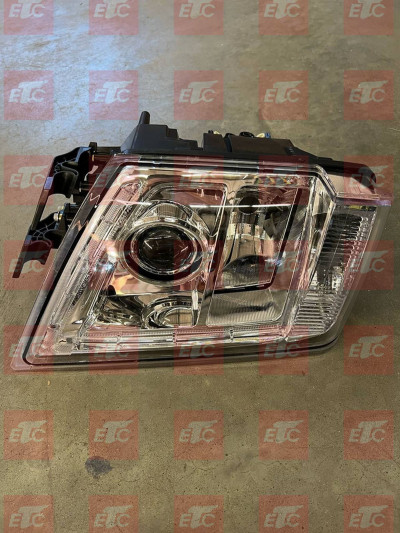 7731134RLDE1 Фара головная правая с мех.регулировкой