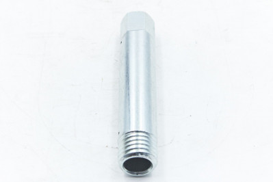 WG2229240142 Трубка насоса масляного КПП направляющая