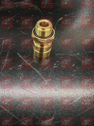 VO 991092 Соединитель штыревой прямой M12*1,5