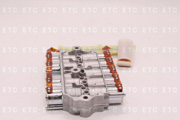 4213679242 блок клапанов КПП — 5