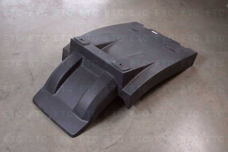 VO 82637695 Крыло переднее задняя часть — 2