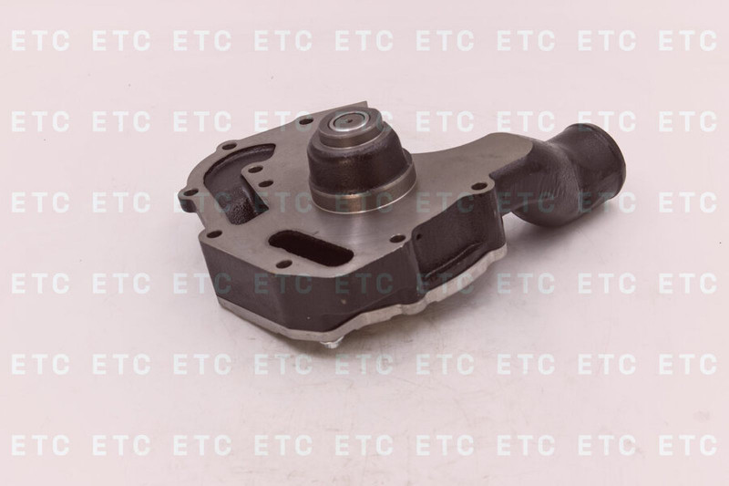 4854895 Насос водяной — 4