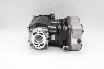 0104074 Компрессор воздушный. 2-х цилиндровый/ 608 cm3 с приводом под ТННД