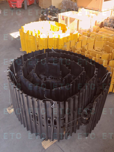 2073203841 Гусеница в сборе 45L 700мм