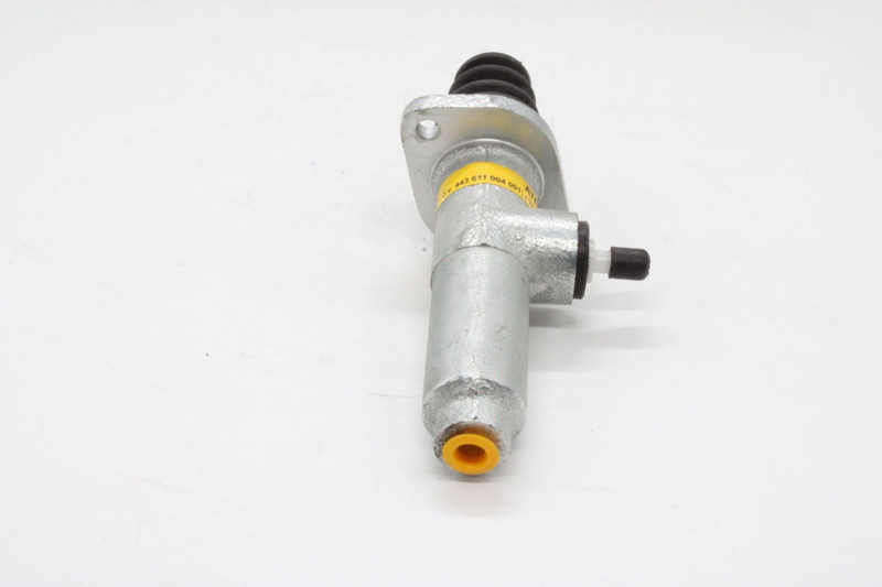 4436110040 Цилиндр сцепления главный D=22 — 2