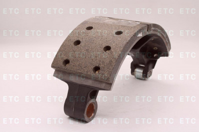 340-009-7456 Колодка тормозная с накладками нижняя пер.