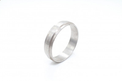 2050311594 Втулка распорная