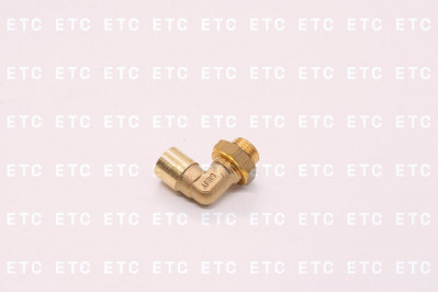 2510080601615 Переходник угловой металл