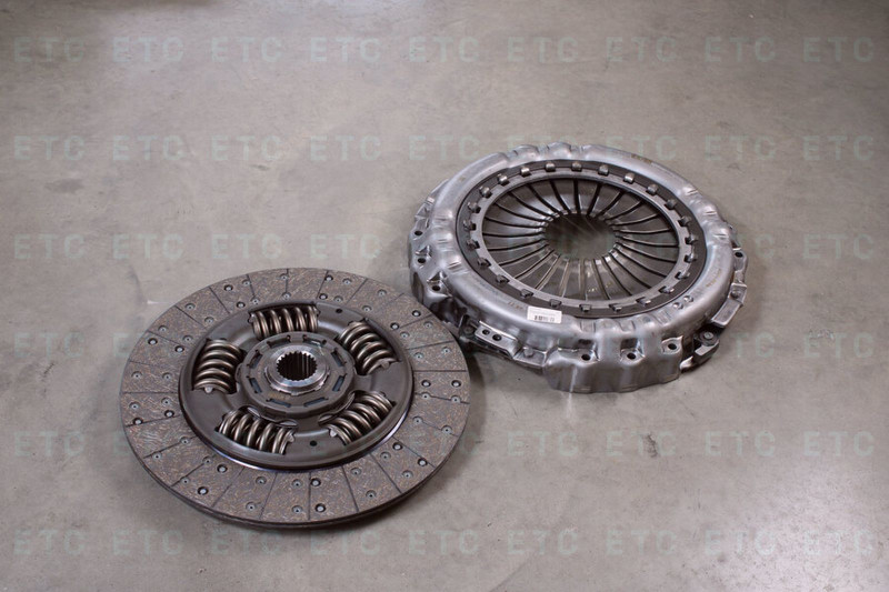 430050602 Комплект сцепления FH16 — 3