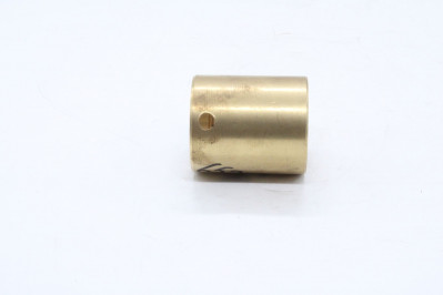 65203001016 Втулка шкворня