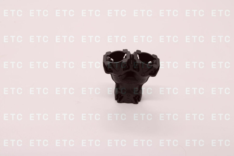 92050030 Соеденитель пластиковый Y-обр. — 1