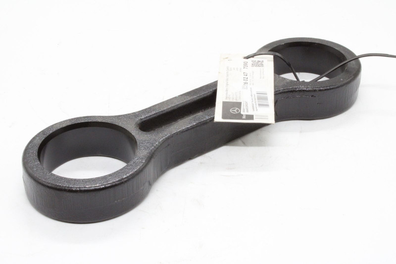 A9483260247 Рычаг стабилизатора заднего моста — 1