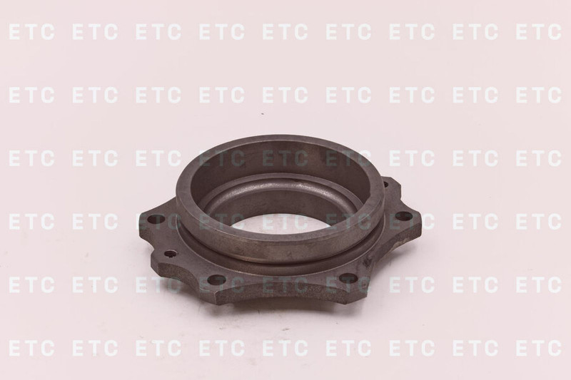 16Y-18-00021 Корпус главного подшипника бортовой передачи, металл — 3