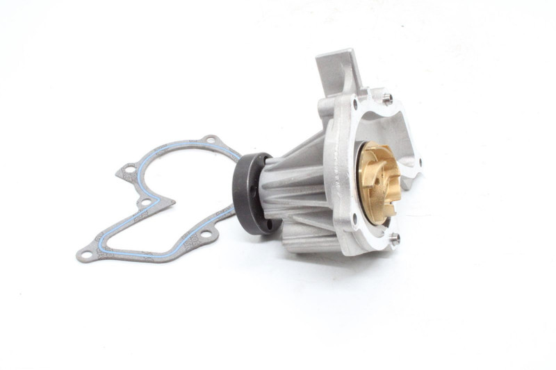 P235 Помпа водяная — 6