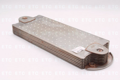 SK703001002 Радиатор масляный