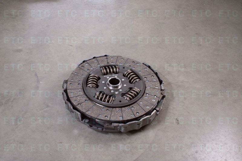 430050602 Комплект сцепления FH16 — 2