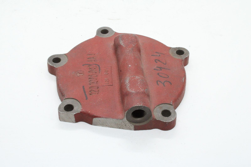 2010730424 Крышка насоса ДКП — 1