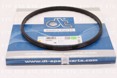 DT 367522 Сальник балансира 185*195*11,4