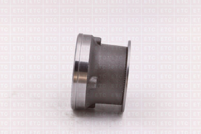 PT201082 Ступица в сборе с подшипниками