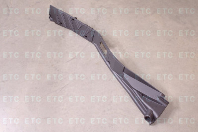 9606843821 Накладка порога MB