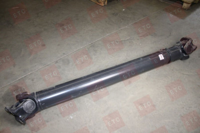 VO 25818814 Карданный вал