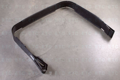 VO 22672756 Хомут крепления топливного бака