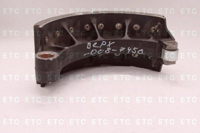 340-009-7456 Колодка тормозная с накладками нижняя пер.