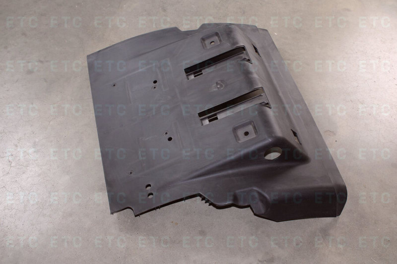 VO 20539669 Брызговик RH — 2