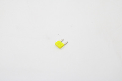 VO 20378936 Предохранитель мини 20A