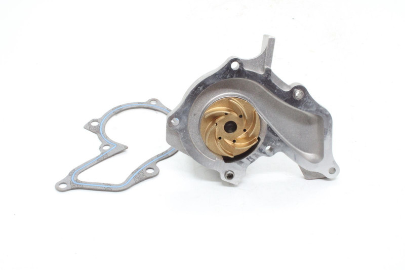 P235 Помпа водяная — 7